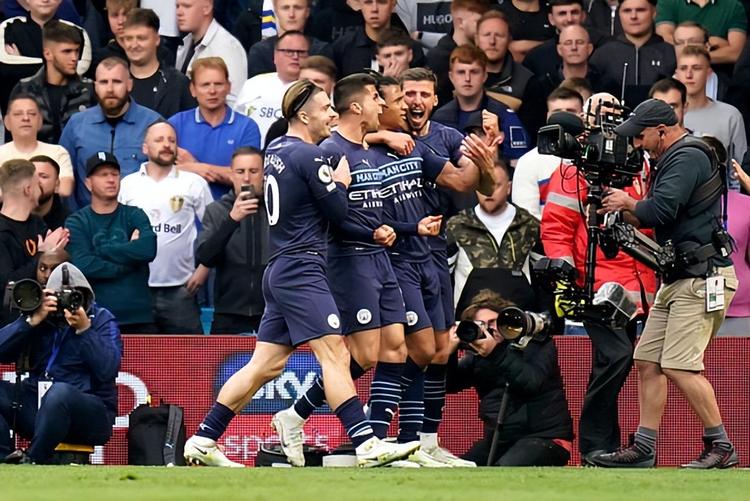 创作输出稳 创作输出稳